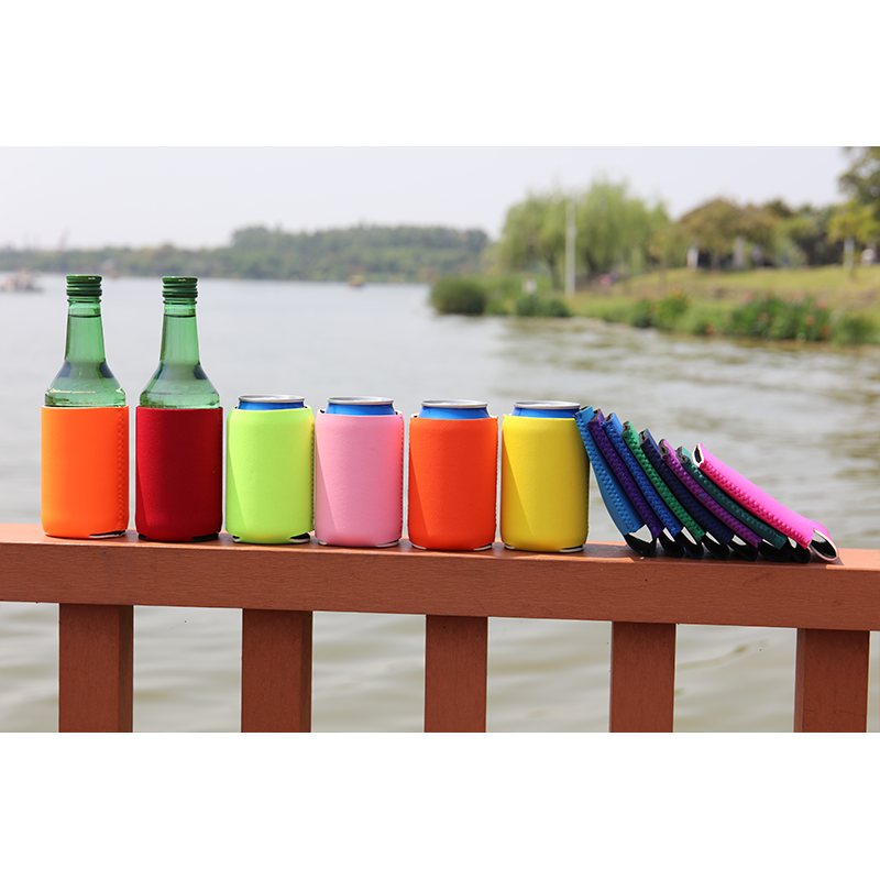 Standard 12oz can compared with slim 12oz can showing different can cooler fit requirements