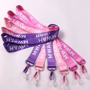 custom pink and purple fashion lanyards with colored buckles and logo printing