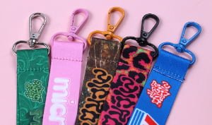 custom lanyard hardware with colored plastic clips and metal hooks