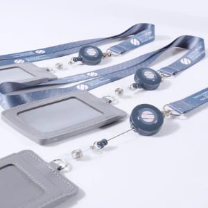 Retractable badge holder set with polyester heat transfer lanyard, PU card holder and badge