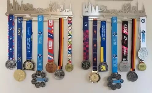 Custom sports medals medal ribbons and trophies for races and tournaments