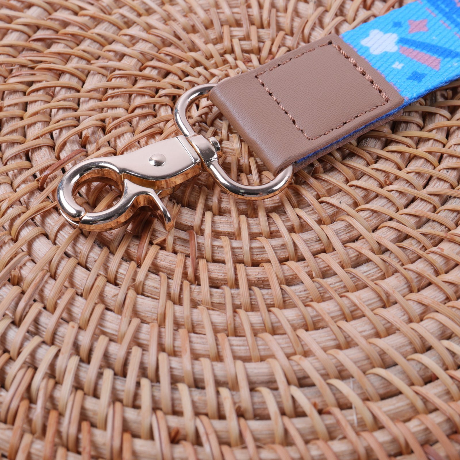 Custom fashion short straps with heat transfer logo and PU leather connector with hook