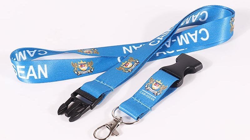 Custom polyester lanyards with vibrant printing for events and staff badges
