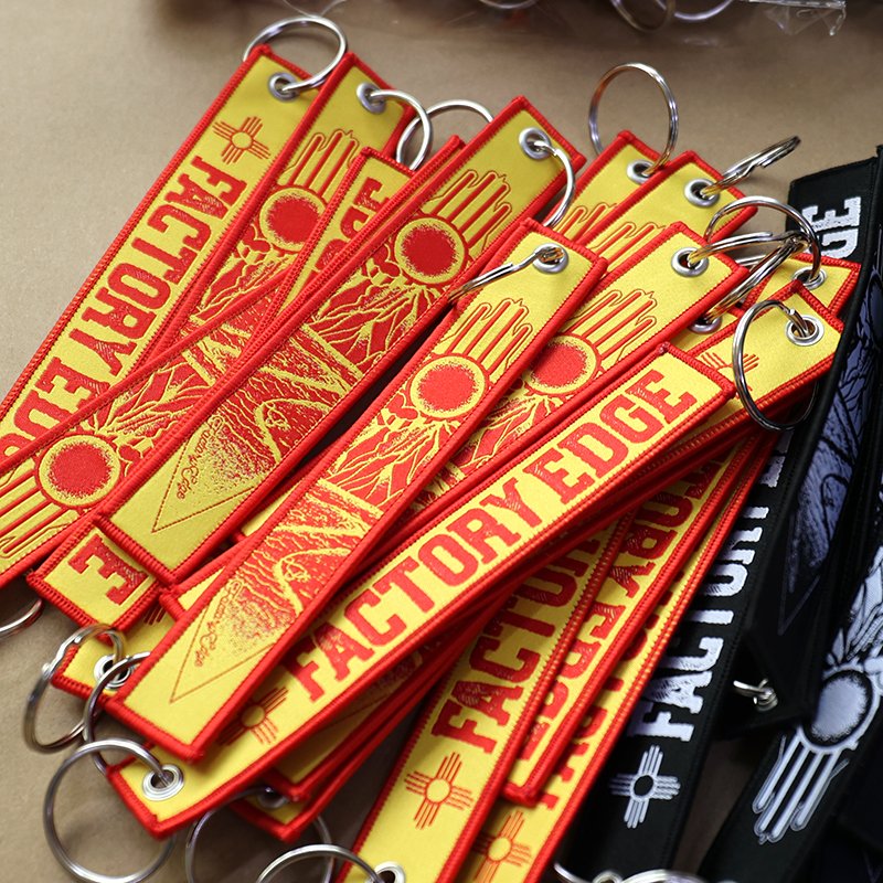 embroidered woven label keychain short strap with custom logo and metal ring