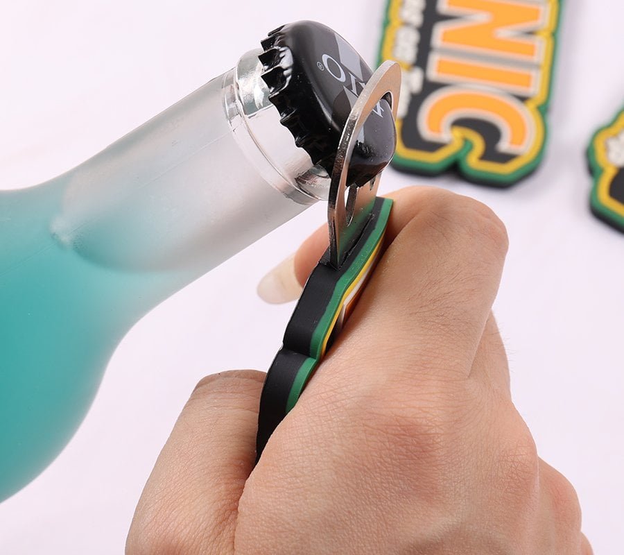 ilicone handle bottle opener used for opening glass bottle