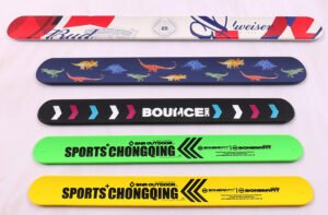 custom slap wristband safety band made of reflective PVC material for outdoor use