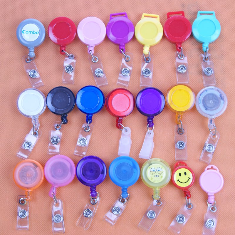 Heart-shaped retractable badge reel with ID holder for nurses