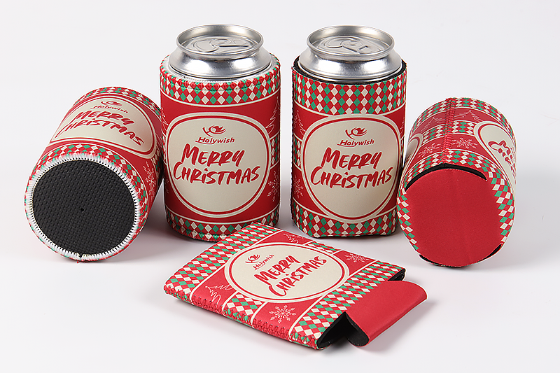 5mm neoprene stubby holder with base compared with foldable collapsible can cooler
