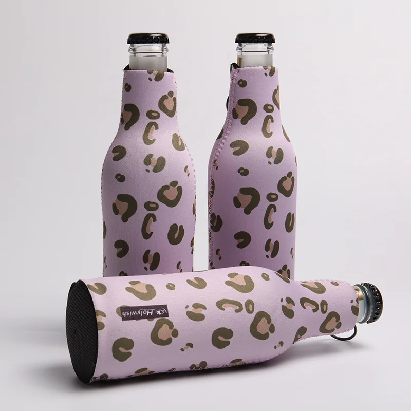 Front zipper detail of custom neoprene mini bottle sleeve with black ring pull