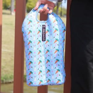 Printed neoprene double wine bottle bag for retail gift packaging