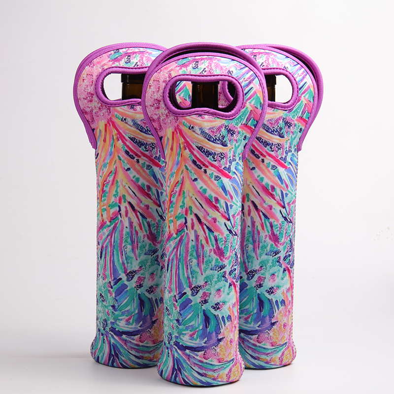 Detailed stitching on thick neoprene wine bottle carrier with full-wrap print