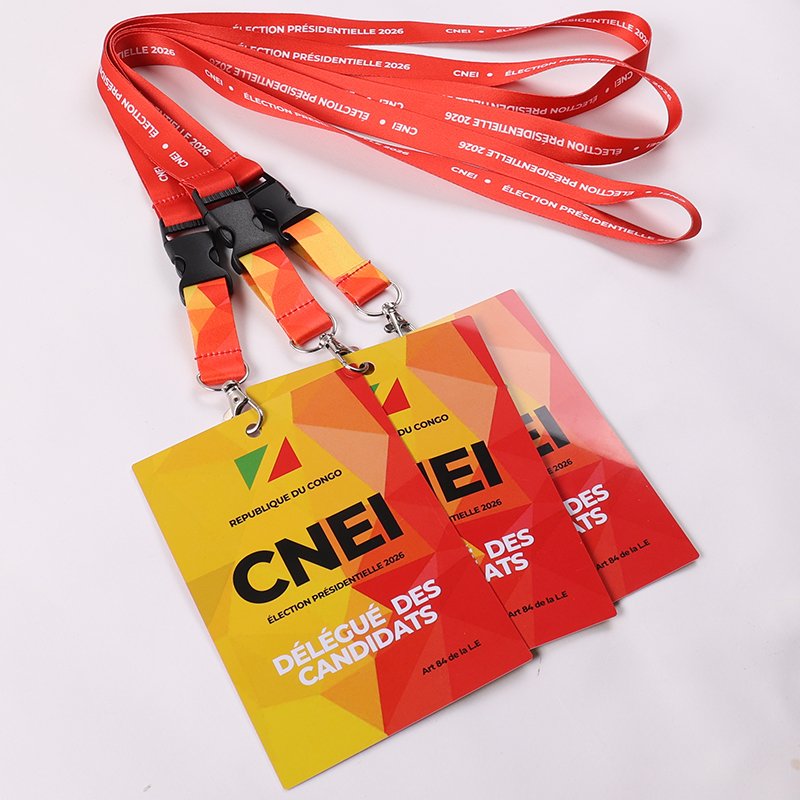 Polyester lanyard with detachable plastic buckle and badge card