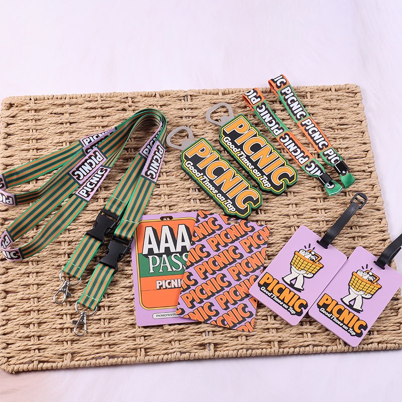 Recommended sports event lanyard credential wristband and medal sets